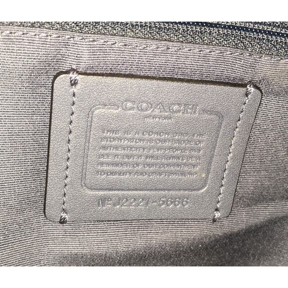 Coach Court Pebbled Leather Backpack Everglade Green 5666 Multiple Compartments - Picture 12 of 14